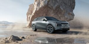 DS N°7 SUV electric nou model lansat de DS Automobiles