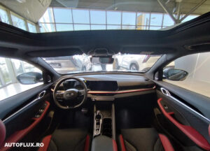 Geely Coolray SUV modern cu design sportiv și tehnologie avansată