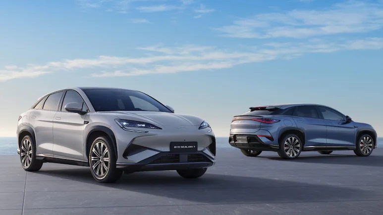 Mașinile electrice după 9–10 ani: ce se întâmplă cu bateriile și garanția